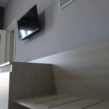 Amphitheatrum Gate 3*