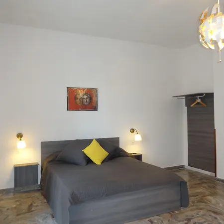 Amphitheatrum Gate Guest house Pompei